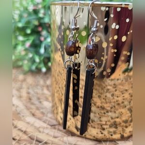 Elegant Black and Brown Dangle Earrings